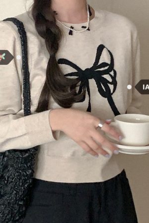 Korean Style Bow Pattern Round Neck Knitted Sweater - Cute Romantic Design, Trendy 2025 Fashion for Effortless Style
