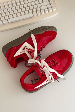 Korean Style Breathable White Board Shoes for Women - Thick-Soled Mesh Versatile Summer Training Sneakers 2025
