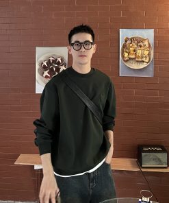 Korean Style Casual Green Heart Relief Sweatshirt for Men - Loose Fit Comfortable Long Sleeve Top for Autumn Winter Wear