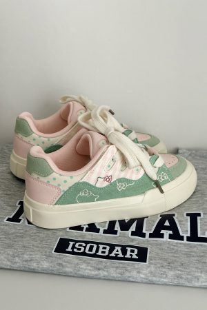 Korean Style Casual Sneakers for Women - 2025 Thick-Soled White Loafers, Versatile Everyday Footwear