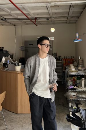 Korean Style Casual Solid Color Zip-Up Sweater Cardigan for Men - Versatile Knitted Jacket for Autumn and Winter Fashion