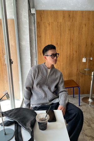 Korean Style Casual Solid Color Zip-Up Sweater Cardigan for Men - Versatile Knitted Jacket for Autumn and Winter Fashion