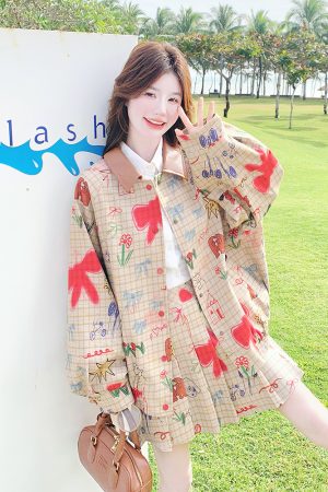 Korean-Style College Two-Piece Set: Short Jacket with Dopamine Print & Pleated Skirt - Chic Age-Reducing Fashion Outfit