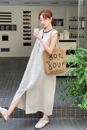 Korean-Style Color-Blocking Sleeveless Dress for Women - Elegant 2025 Summer Vacation Fashion, Unique and Beautiful Tank Dress
