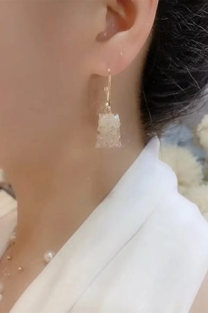 Korean Style Crystal Square Earrings for Women, Ethnic Exaggerated Geometric Drop Design, High-End Gold-Plated Fashion Accessories