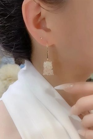 Korean Style Crystal Square Earrings for Women, Ethnic Exaggerated Geometric Drop Design, High-End Gold-Plated Fashion Accessories