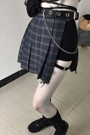 Korean-Style Dark Punk Metal Chain Textured Belt - Trendy Minimalist Versatile Fashion Accessory for Unique Style