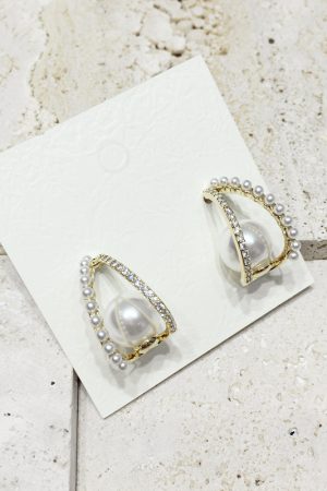 Korean Style Diamond Artificial Pearl Three-Dimensional Curved Triangle S925 Silver Needle Earrings