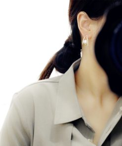 Korean Style Diamond Artificial Pearl Three-Dimensional Curved Triangle S925 Silver Needle Earrings