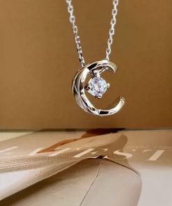 Korean Style Diamond-Studded Moon Pendant Necklace - 925 Pure Silver Clavicle Chain, Jennie-Inspired Fashion Jewelry