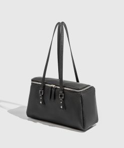 Korean Style Double Zipper Shoulder Bag â€“ Large Capacity Square Box Handbag for Women, Trendy Commuting Accessory