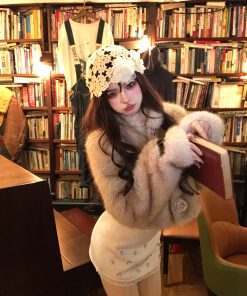 Korean Style Eco-Friendly Faux Fur Coat for Women, Loose Plush Short Jacket for Autumn and Winter Fashion