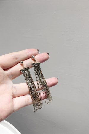Korean Style Elegant Long Metal Tassel S925 Silver Needle Earrings with Sparkling Diamond Triangular Drop Accessories