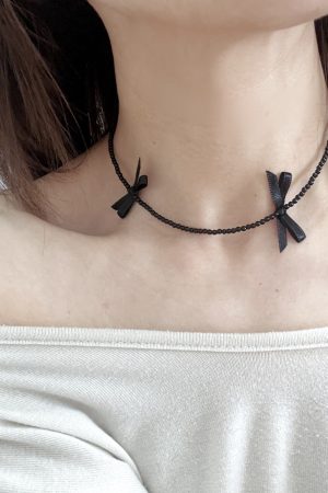 Korean Style Elegant Mini Pearl Beaded Bow Necklace with Clavicle Chain - Sweet Temperament Fashion Accessory