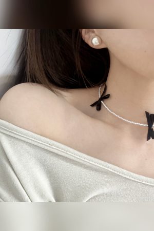 Korean Style Elegant Mini Pearl Beaded Bow Necklace with Clavicle Chain - Sweet Temperament Fashion Accessory