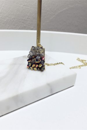 Korean-Style Exquisite Light Luxury Color-Blocking Crystal Trapezoidal Short Necklace for Clavicle and Layering Fashion