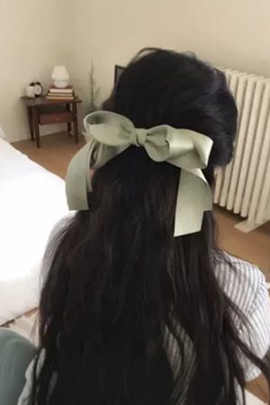 Korean Style Fairy Bow Hair Clip - Spring Accessory, Ins Trendy Hair Ornament, Cute Headdress for Girls