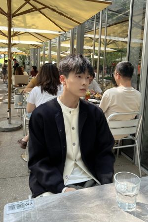 Korean Style Fake Two-Piece Sweater Cardigan for Men, Thick Loose Casual Jacket for Autumn and Winter Fashion