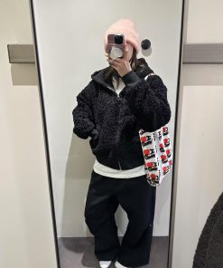 Korean Style Faux Lamb Wool Hooded Jacket for Women, Leather and Fur Blend, Loose Fit Short Fashion Top