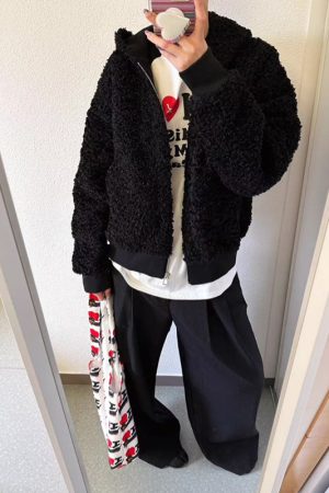 Korean Style Faux Lamb Wool Hooded Jacket for Women, Leather and Fur Blend, Loose Fit Short Fashion Top