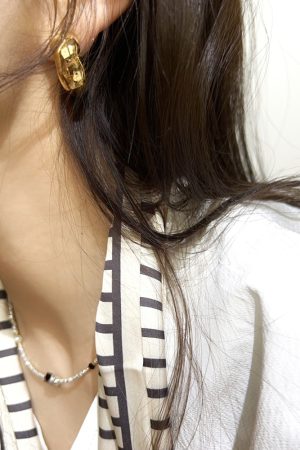 Korean Style Gold Cashew Nut Stud Earrings - Sweet Cool Light Luxury High-End Design Inspired by Song Hye-kyo