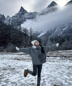 Korean Style Gray Hooded Woolen Coat with Fur Collar for Women - Winter Zip-Up Cardigan