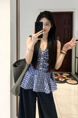 Korean-Style Halter V-Neck Sleeveless Camisole for Women - Waist-Cinching Checkered Summer Top
