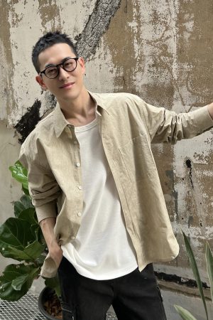 Korean Style Heavy Wash Wrinkled Pattern Shirt for Men - Simple Casual Loose Sun Protection Jacket for Early Spring Fashion