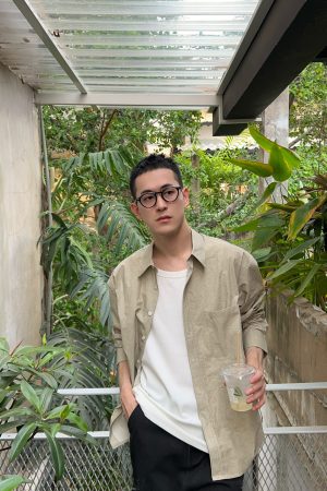 Korean Style Heavy Wash Wrinkled Pattern Shirt for Men - Simple Casual Loose Sun Protection Jacket for Early Spring Fashion