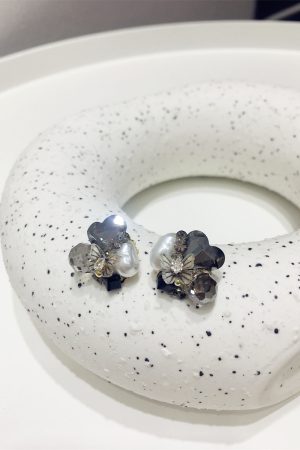 Korean Style High-End Diamond-Studded Heart-Shaped Butterfly Faux Pearl Earrings for Exquisite Fashion Accessories