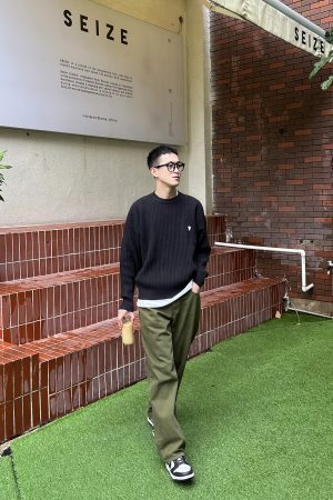 Korean Style High-End Loose Fit Small Heart Knitted Sweater for Men - Textured Autumn Winter Top