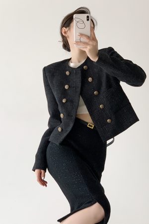 Korean-Style High-End Short Fragrant Wind Coat for Women - Elegant Petite Fashion Top with French Chic Appeal