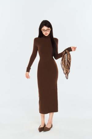 Korean Style High-Neck Knitted Bodycon Dress with Curve Design, Slim-Fit Long Skirt for Autumn and Winter Elegance