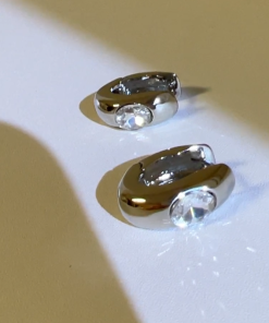 Korean-Style High-Quality Embedded Zircon Earrings for Women - Exquisite Compact Versatile Ear Accessories