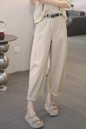 Korean-Style High-Waisted Solid Color Jeans for Women - Trendy Slimming Cropped Pants for Summer 2025 Fashion