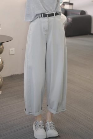 Korean-Style High-Waisted Solid Color Jeans for Women - Trendy Slimming Cropped Pants for Summer 2025 Fashion