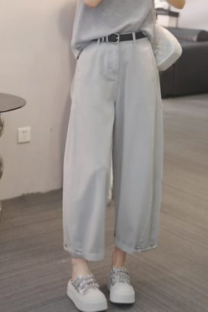 Korean-Style High-Waisted Solid Color Jeans for Women - Trendy Slimming Cropped Pants for Summer 2025 Fashion