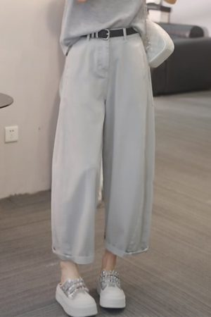 Korean-Style High-Waisted Solid Color Jeans for Women - Trendy Slimming Cropped Pants for Summer 2025 Fashion