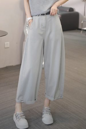 Korean-Style High-Waisted Solid Color Jeans for Women - Trendy Slimming Cropped Pants for Summer 2025 Fashion