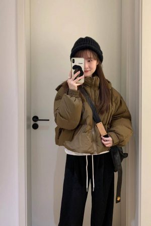 Korean Style Hooded White Duck Down Jacket for Women, Loose Fit, Versatile Short Winter Coat, Thick Cotton Outerwear for Petites