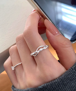 Korean-Style Intricate Intertwined Ring for Women, 2025 High-End Light Luxury Versatile Finger Accessory
