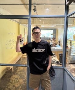 Korean Style Letter Print Black Short Sleeve T-Shirt for Men - Simple Casual Loose Fit Top for Spring