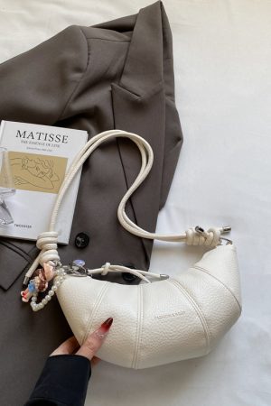 Korean Style Lychee Texture Small Crossbody Bag - Stylish Shoulder Bag for Women, 2025 Trendy Niche Design, Textured Underarm Horn Bag