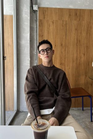 Korean Style Men's Long Sleeve Coffee Color Pullover Sweater - Soft, Loose Fit Round Neck for Autumn Winter Fashion