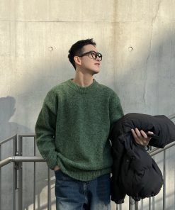 Korean Style Men's Solid Color Round Neck Pullover Sweater, Trendy Loose Fit Knitwear for Spring and Autumn Fashion