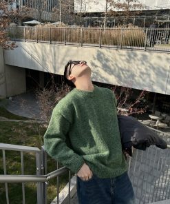 Korean Style Men's Solid Color Round Neck Pullover Sweater, Trendy Loose Fit Knitwear for Spring and Autumn Fashion