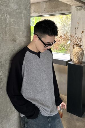 Korean Style Minimalist Color Block Corn Grid Raglan T-Shirt for Men - Loose Casual Autumn Winter Base Layer Top