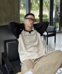 Korean Style Minimalist Color Block Raglan Long Sleeve T-Shirt for Men - Textured Feel Loose Base Layer Top for Autumn Winter