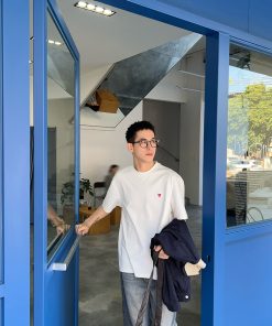 Korean Style Minimalist Embroidered Heart T-Shirt for Men - Short Sleeve Loose Casual Top