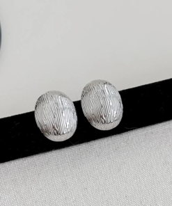 Korean-Style Minimalist Metallic Texture Short Trendy Earrings for Women - High-End Sophisticated Vibe 2025 Collection